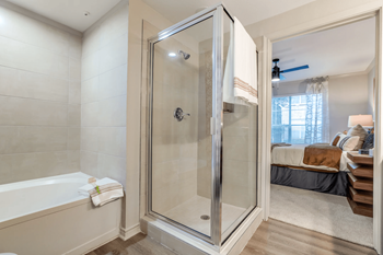 Garden tubs with glass enclosure/separate showers*